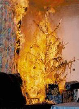 Brennender Weihnachtsbaum