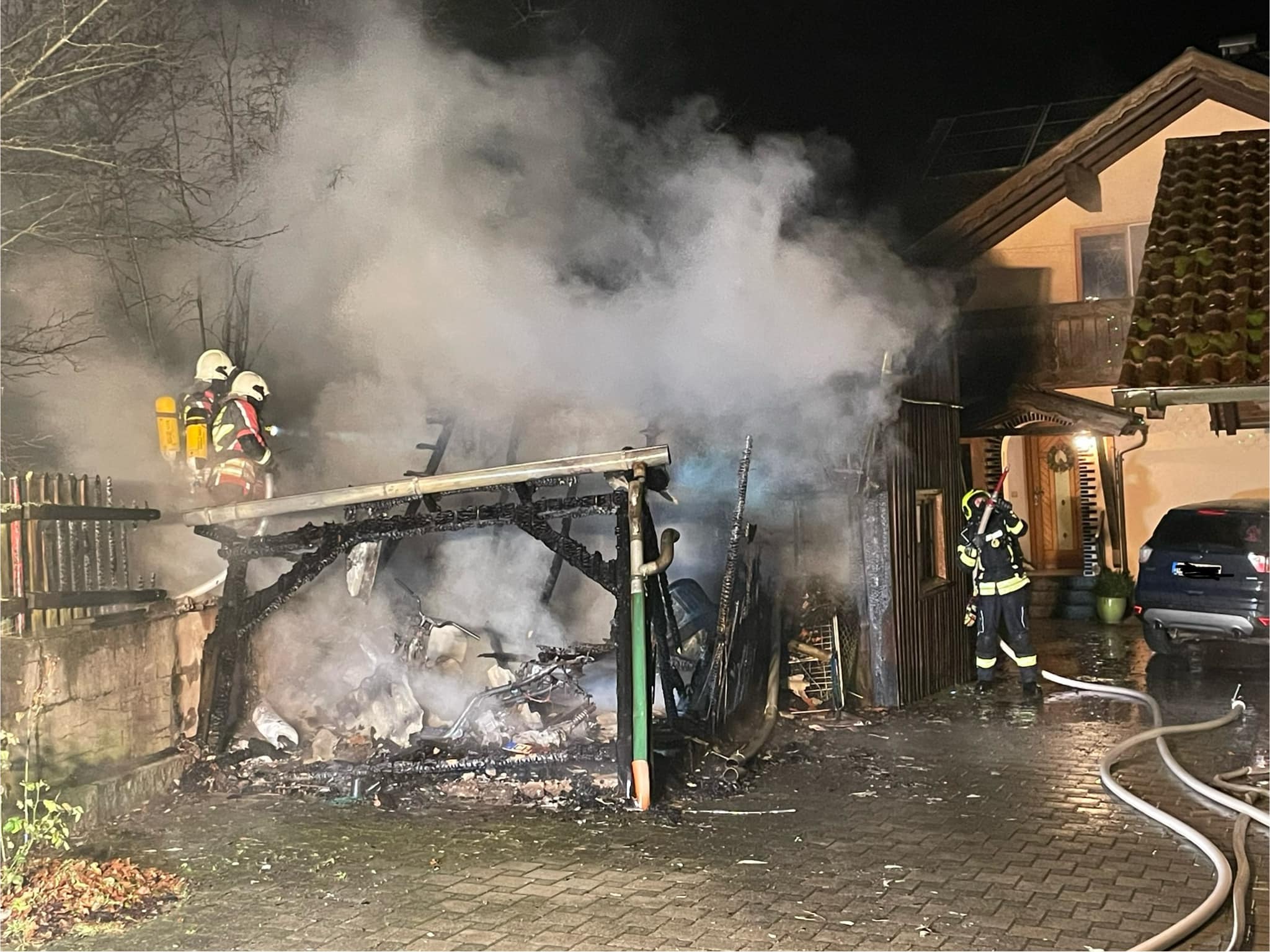 Keller und Schuppenbrand 10