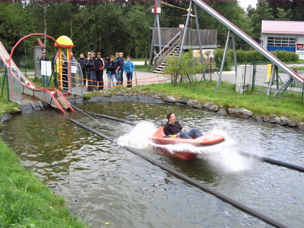 ... und Wasserrutsche wurden ausprobiert